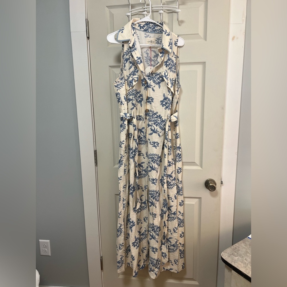 Umgee Cream Jumpsuit with Blue Floral Print